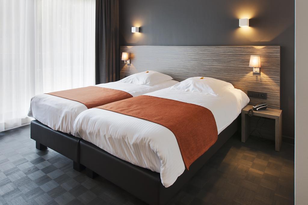 Park Hotel Montreal Мехелен Номер фото