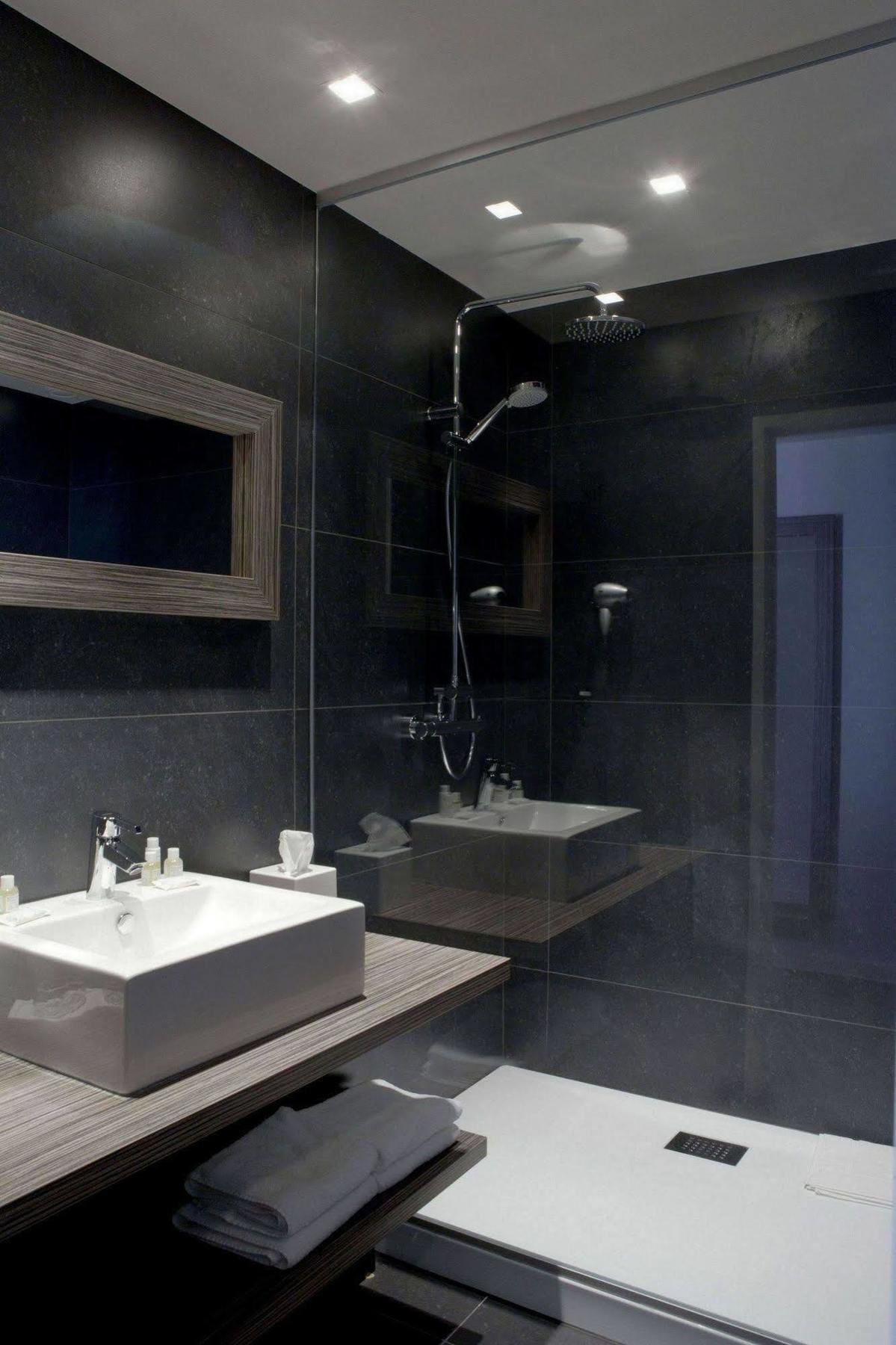 Park Hotel Montreal Мехелен Экстерьер фото